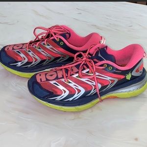 HOKA ONE ONE Speedgoat Trail running Vibram 8.5